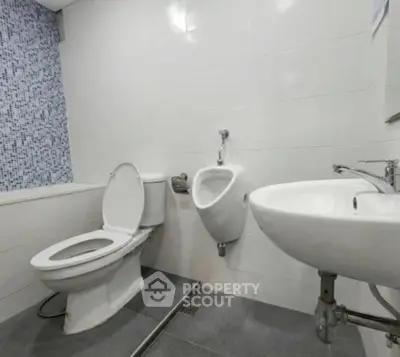 Screenshot 2569-02-23 at 14.24.38.jpg