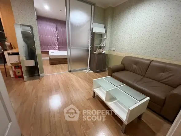 Cozy living room with modern furniture and wooden flooring