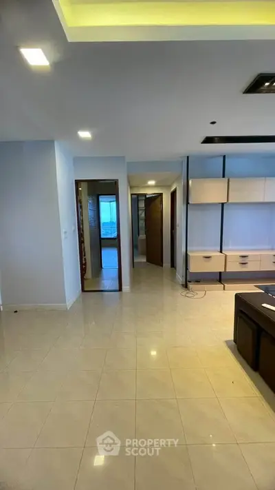 image_rental-29696179