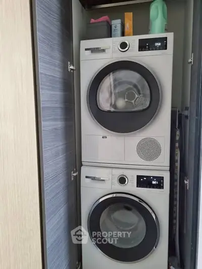 image_rental-28817435