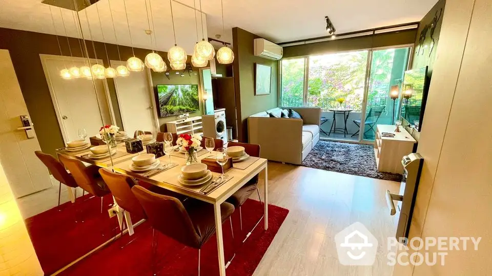 Fully Furnished 2 Bedrooms Condo at Elio Del Ray Sukhumvit 64-1