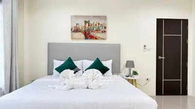 Modern bedroom with stylish decor and cozy ambiance
