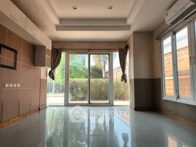 image_rental-25093389