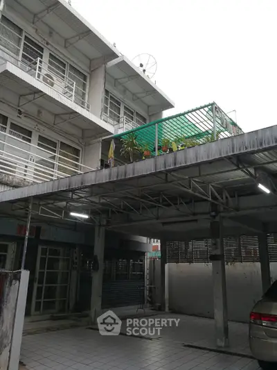 image_rental-26828116