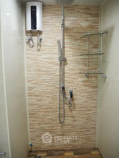  2 Bedrooms Condo -2