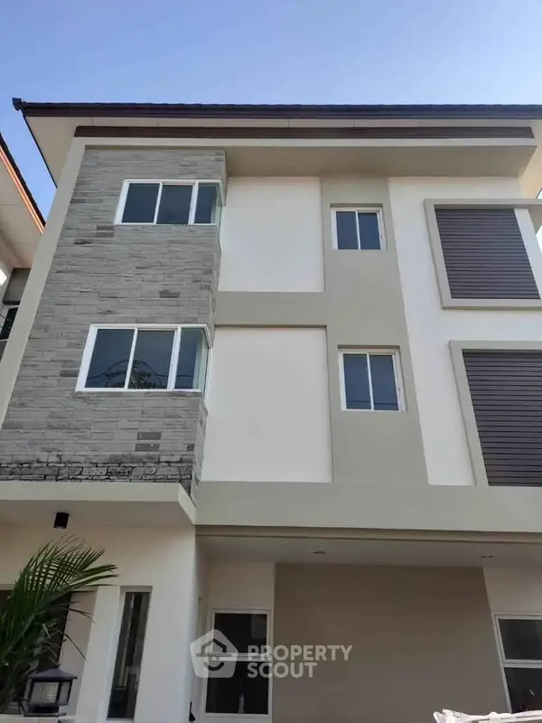 image_rental-25856860