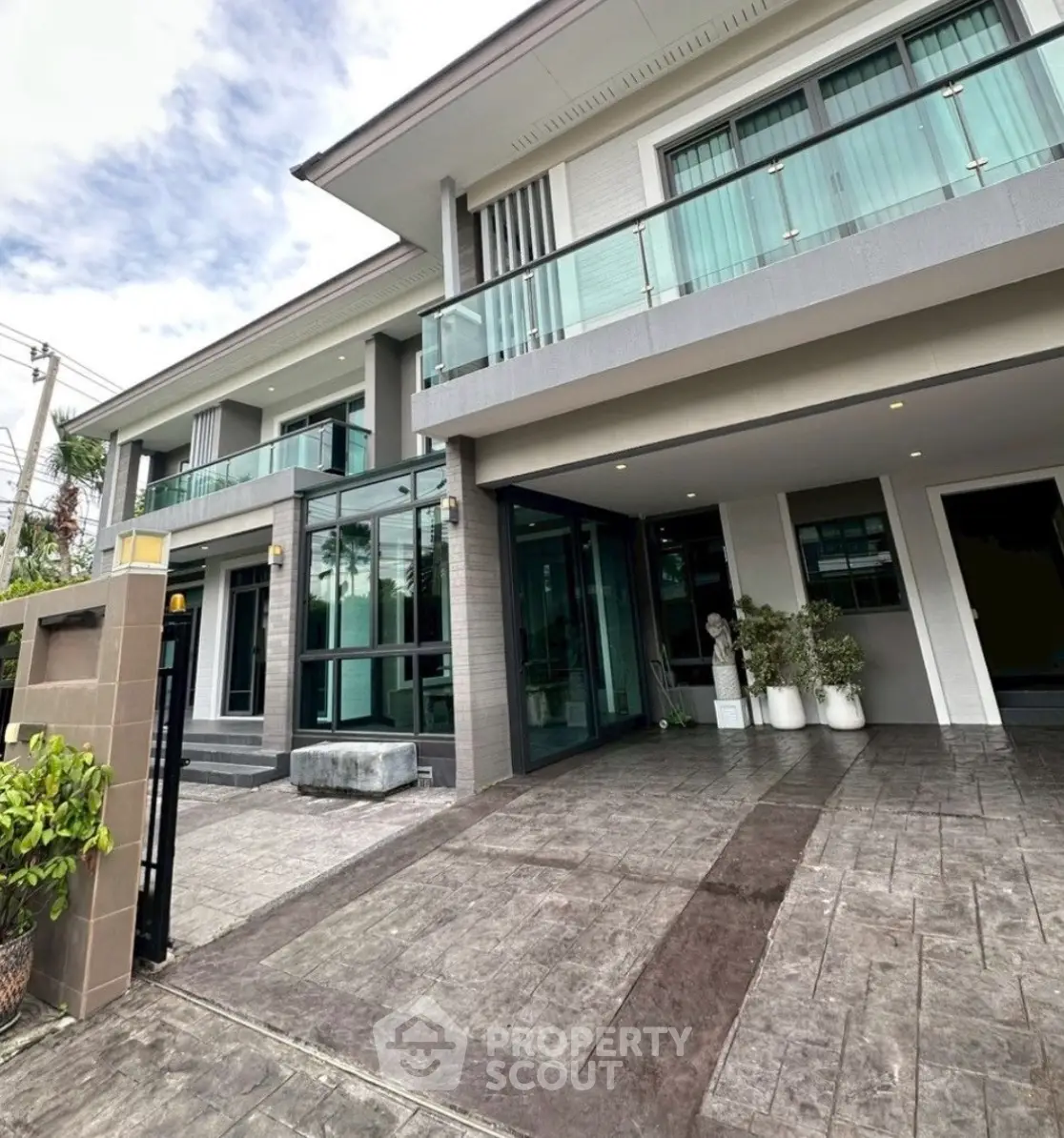 Screenshot 2569-02-10 at 15.26.36.jpg