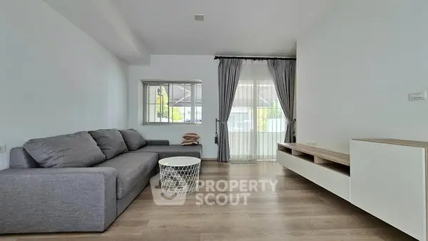 image_rental-31483947