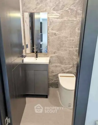 Screenshot 2568-11-17 at 21.58.10.jpg