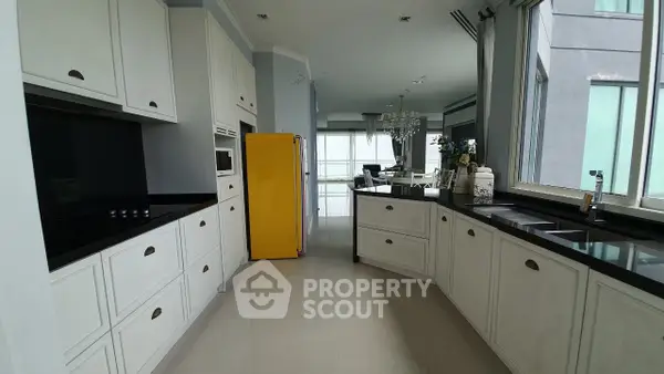 image_rental-28955980