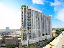 Stunning high-rise building with modern architecture and panoramic city views.