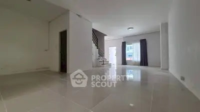 2897958-3-Photoroom.png