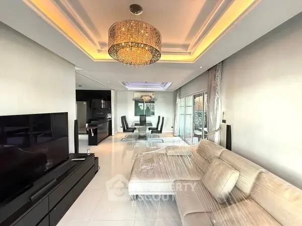 image_rental-28335279