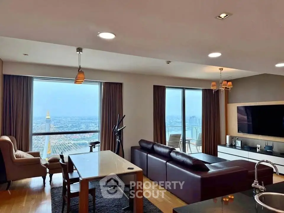 Luxurious living room with stunning city view and modern furnishings