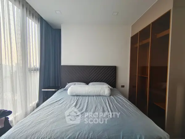 image_rental-28090806