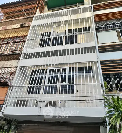 image_rental-27779182