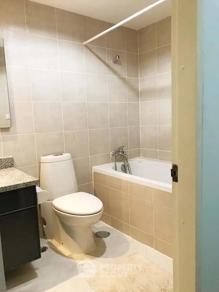 1 Bedroom Condo at Serene Place Sukhumvit 24 Condominium-1