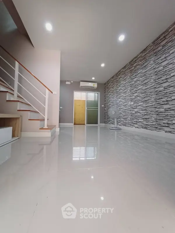 image_rental-14156266