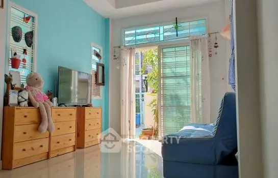 image_rental-12658830