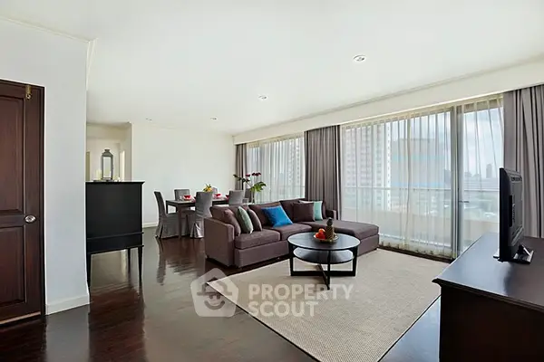 image_rental-5291406