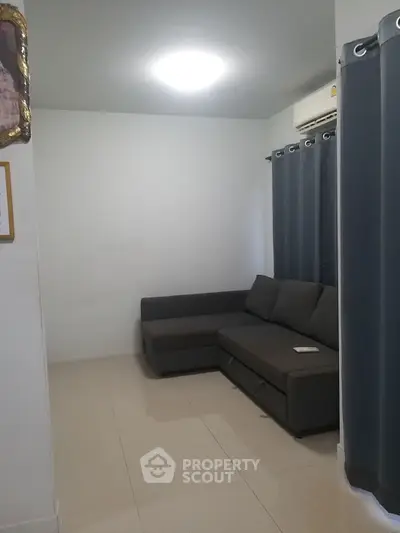 image_rental-26845071