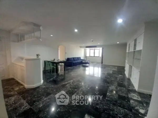 image_rental-14934303