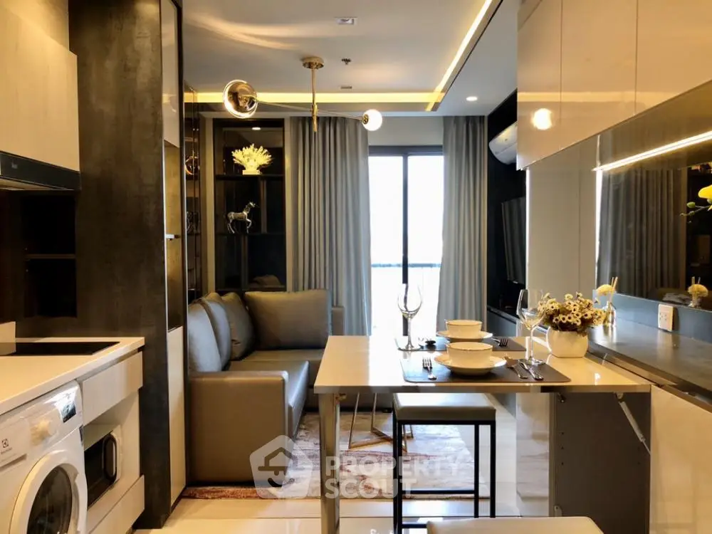  2 Bedrooms Condo at Life One Wireless ไลฟ์ วัน วิทยุ-1