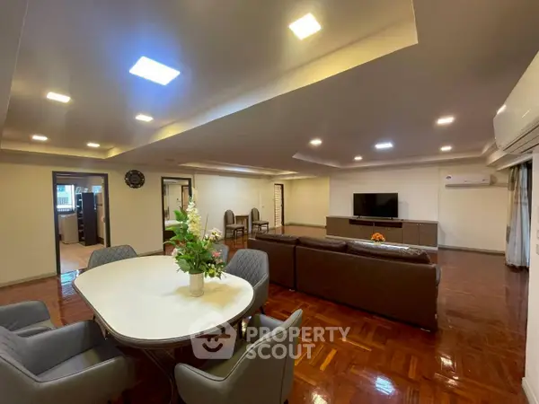 image_rental-30476865