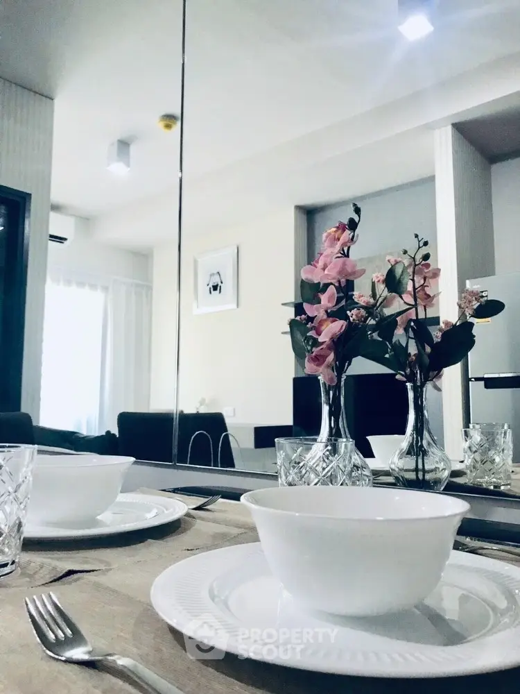  1 Bedroom Condo at Ideo Phahoi Chatuchak-1