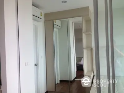  1 Bedroom Condo at Chewathai Interchange-2