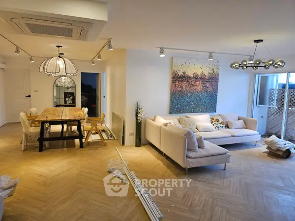 image_rental-27182054