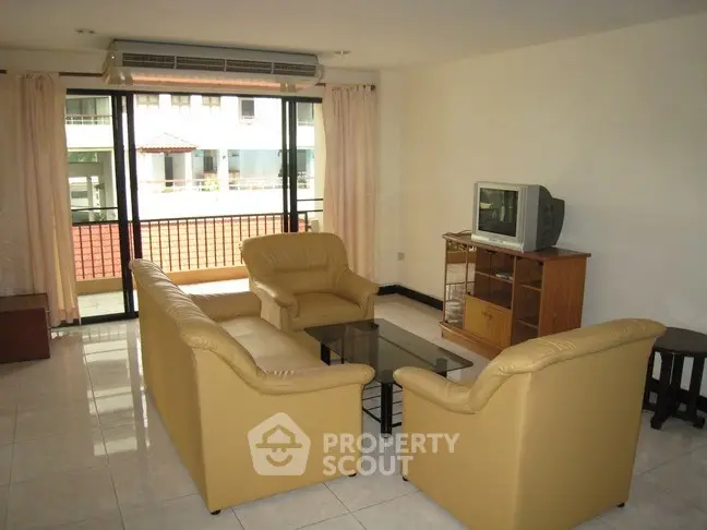  1 Bedroom Apartment at Lin Court-1