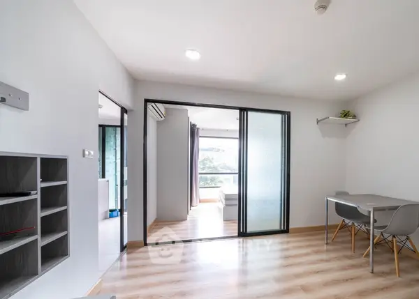 image_rental-30149271