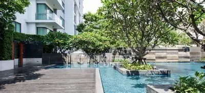  1 Bedroom Condo at The Room Sulkumvit 62-5