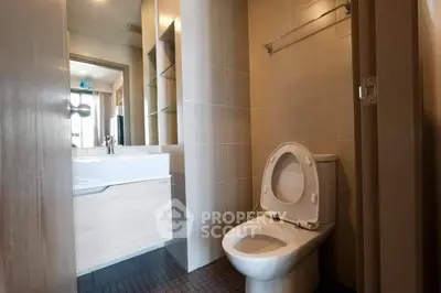 Fully Furnished 1 Bedroom Condo at Ideo O 2 บางนา-2