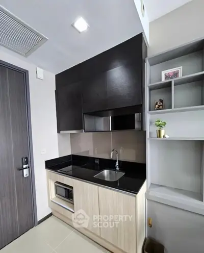 image_rental-29779477