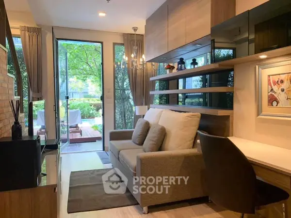 image_rental-5274936