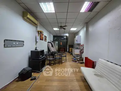 image_rental-17635069
