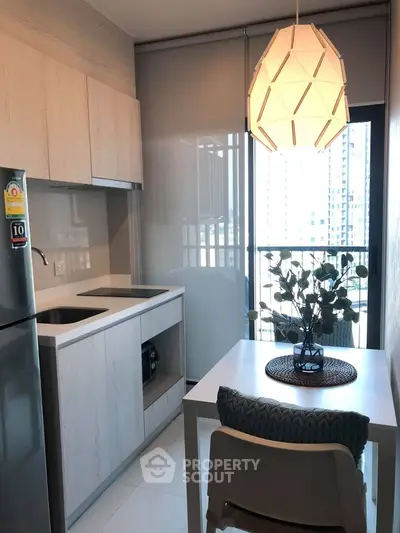  1 Bedroom Condo at Life Sukhumvit 48-2