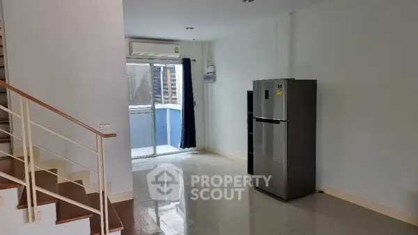 image_rental-13439598