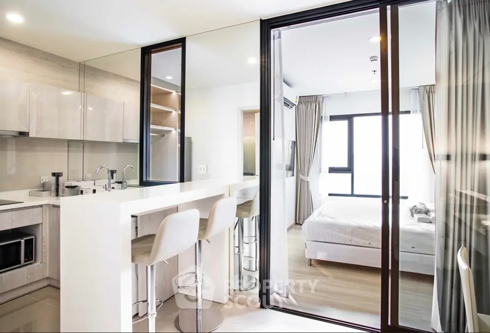  1 Bedroom Condo at Life Asoke ไลฟ์ อโศก-1