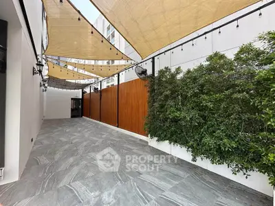 image_rental-27317011