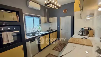 image_rental-28001927