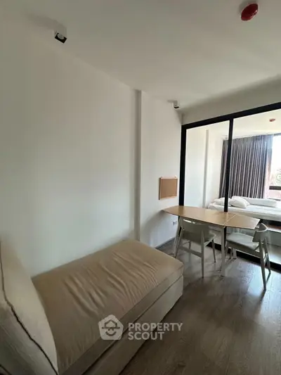 image_rental-27113748