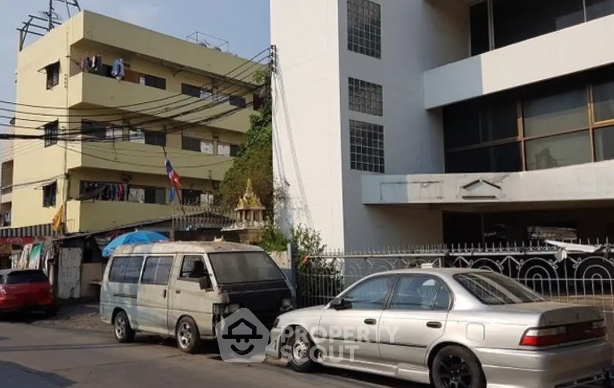 Screenshot 2568-11-18 at 12.14.57.jpg