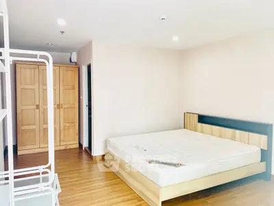  1 Bedroom Condo at Regent Home บางซ่อน-4