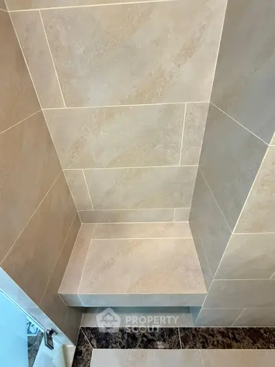 image_rental-27602107