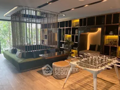  1 Bedroom Condo at Life Sukhumvit-2