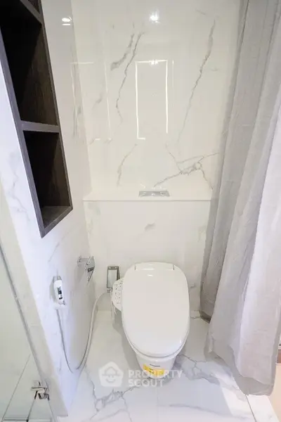  1 Bedroom Condo at Siamese Exclusive Queens-4