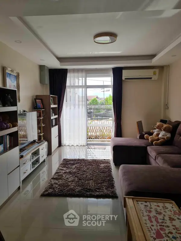 image_rental-27342573